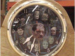 experimenting_with_replacing_clock_faces_using_stuff_Id_print_myself